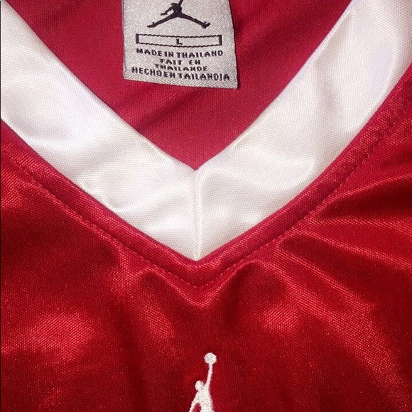 Jordan size Large - Picture 2 of 2